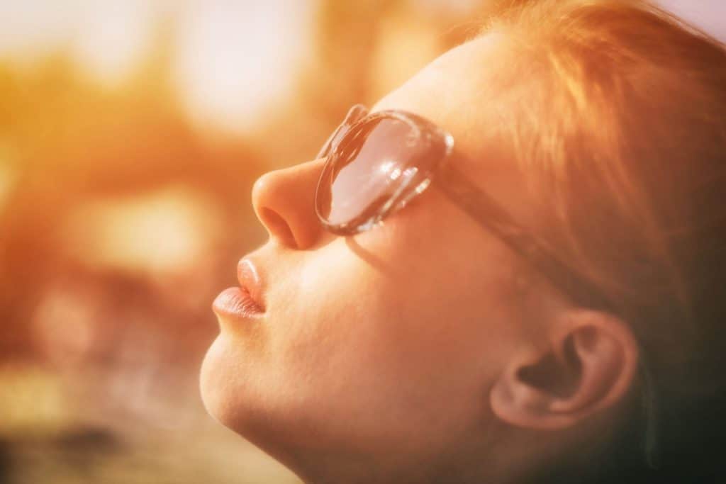 "Sepreme Skin" apsaugo veido odą nuo saulės,